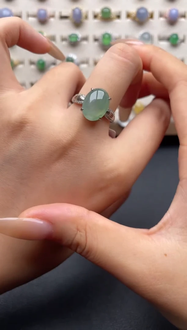 银S925镶嵌戒指翡翠一物一证一礼盒