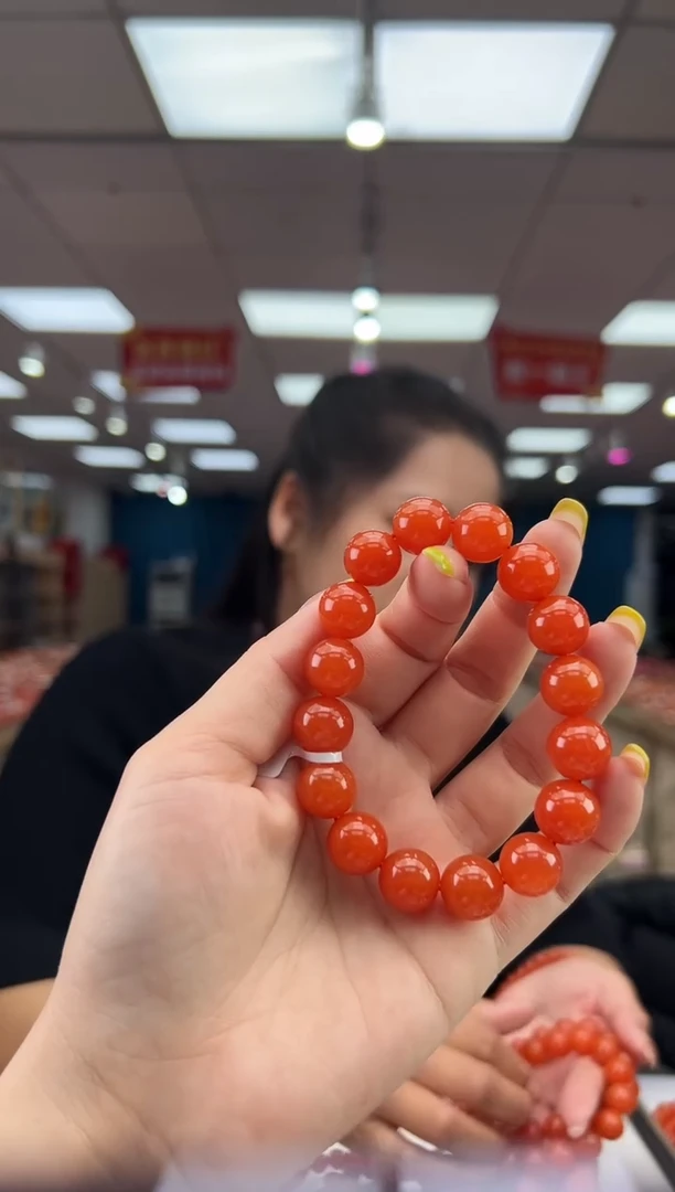 南红玛瑙珠串未镶嵌多样发其一/12/HS9991910