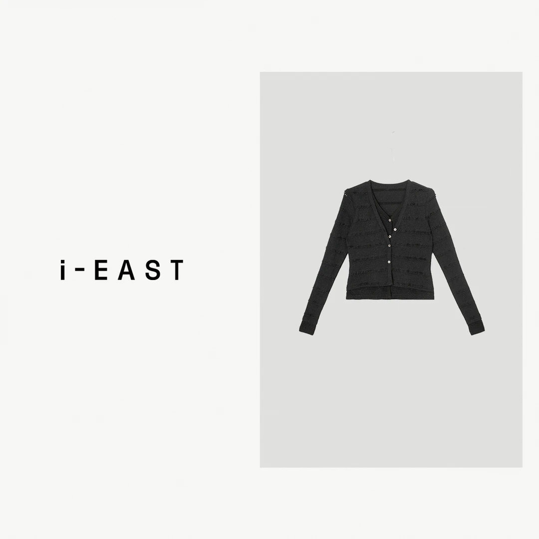 i-EAST 软糯糯的温柔~花边褶皱毛织开衫上衣-4D SY0732