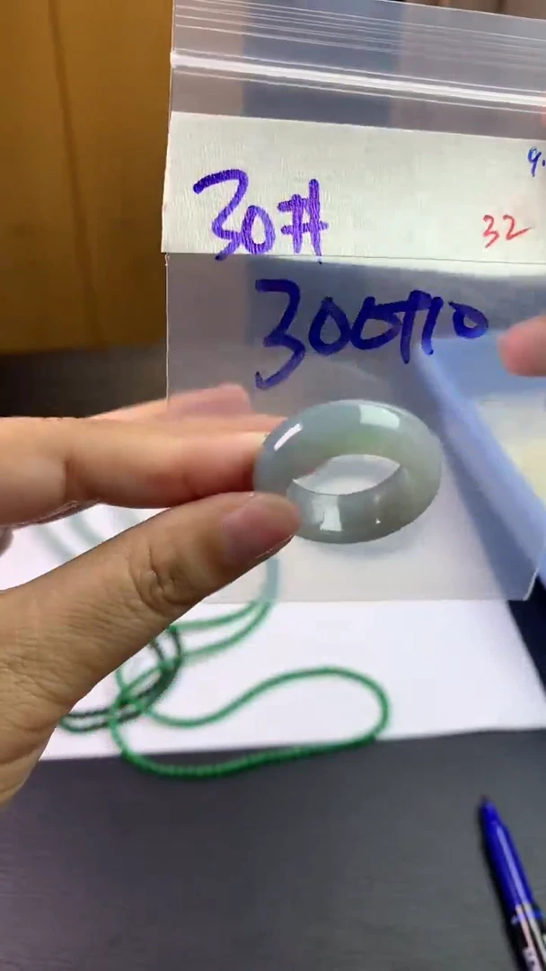 未镶嵌定制翡翠毛货需精细抛光拍一发一