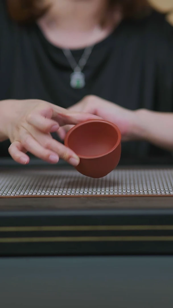 茶壶紫砂01-红降坡铃铛杯100cc