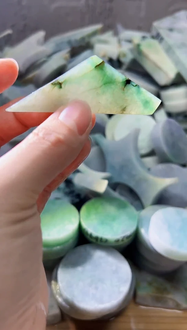 裸石翡翠天然翡翠A货余 南 845