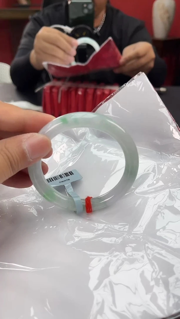 未镶嵌手镯翡翠翡翠手镯3