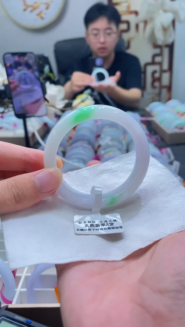 未镶嵌手镯翡翠217-55