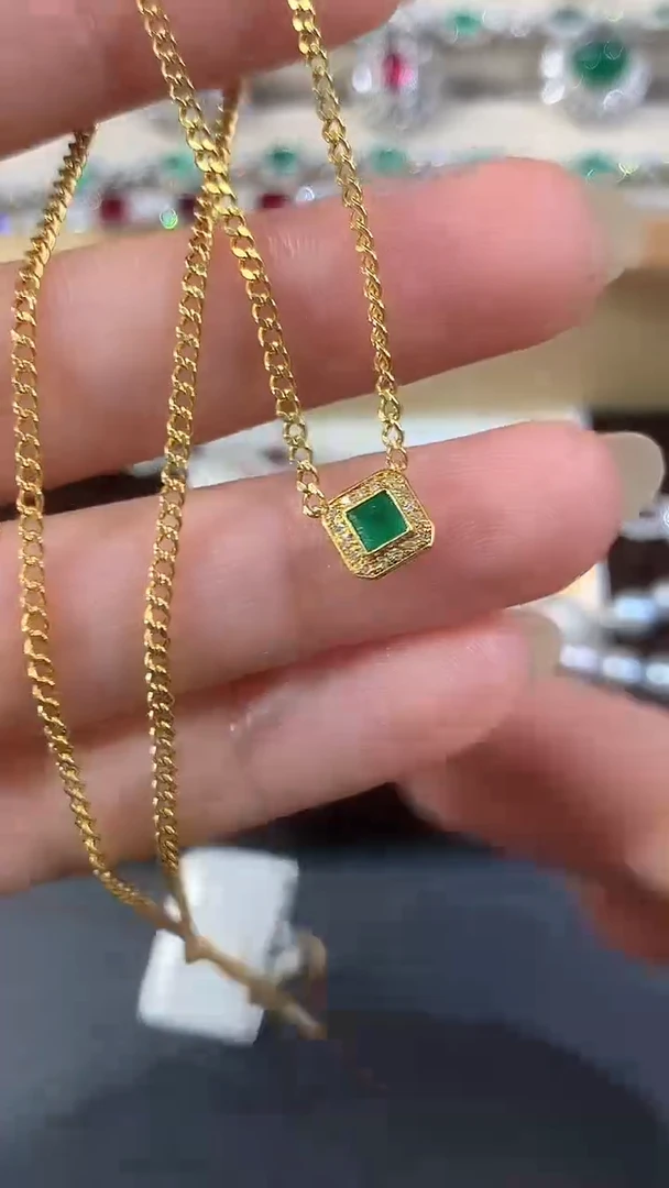 18K金镶嵌项链祖母绿D423|3500
