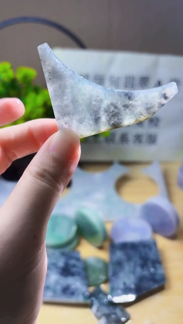 颈饰未镶嵌翡翠翡翠A货 丹768