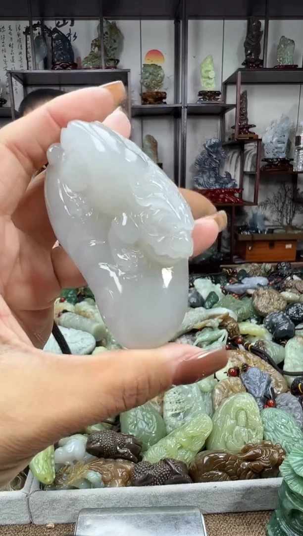 未镶嵌和田玉把件1