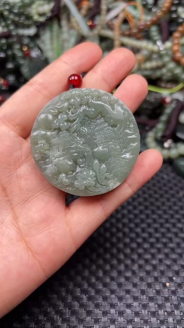 和田玉未镶嵌颈饰1