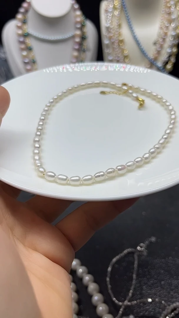 颈饰未镶嵌淡水珍珠多人