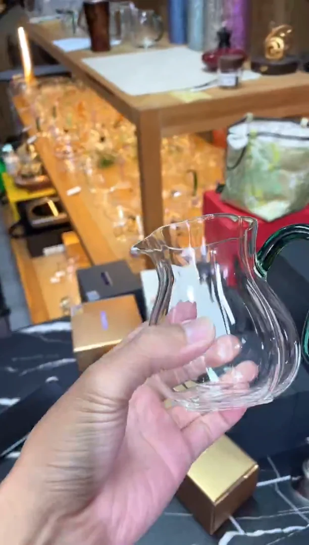 蔓妍湖绿色  样品 无盒