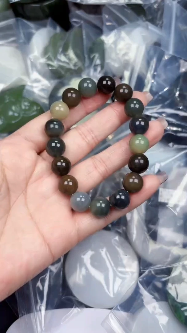 颈饰未镶嵌和田玉和田玉