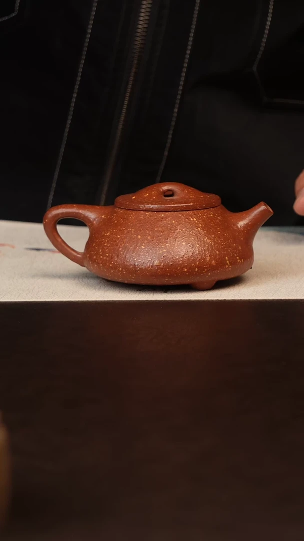 茶壶紫砂原矿紫砂8目满飘