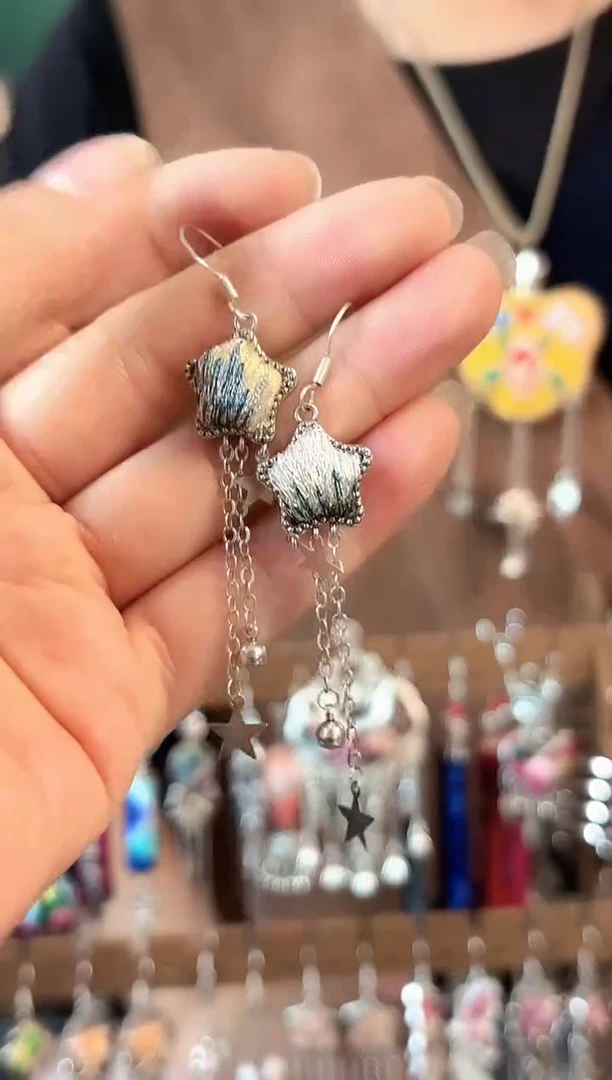 织绣彩云南阁非遗老绣615