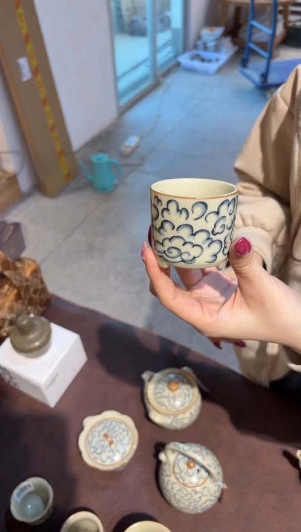 瓷片          @@WF065