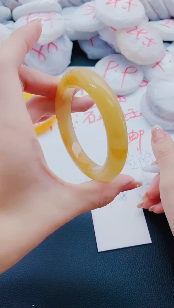 未镶嵌手镯石英质玉K146-58-59