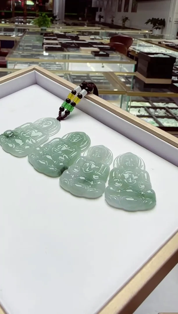 翡翠未镶嵌颈饰多样性发其一观音A351