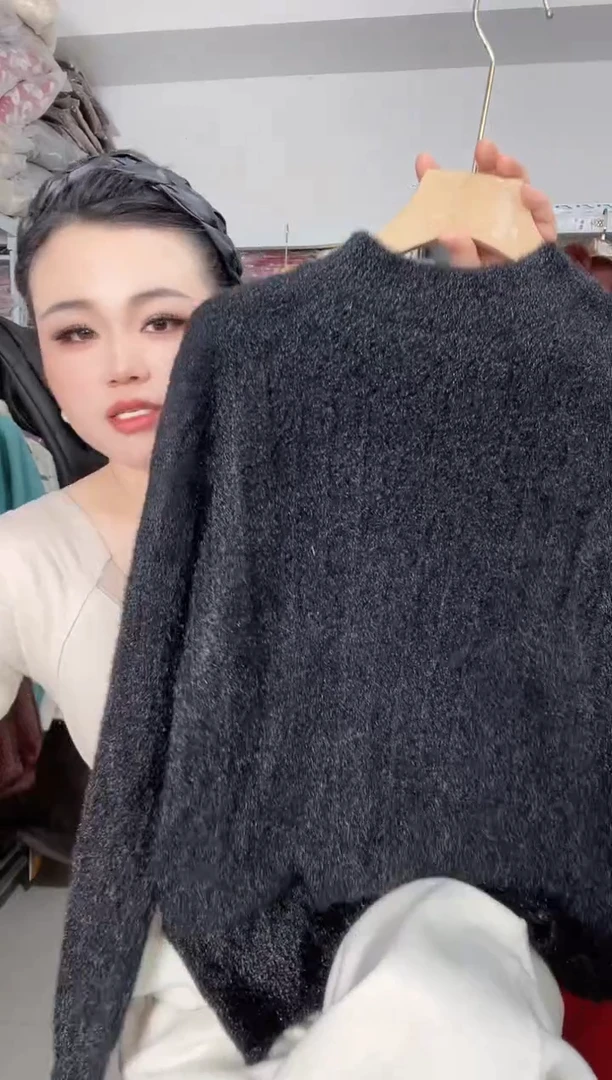 金丝  黑色  毛衣