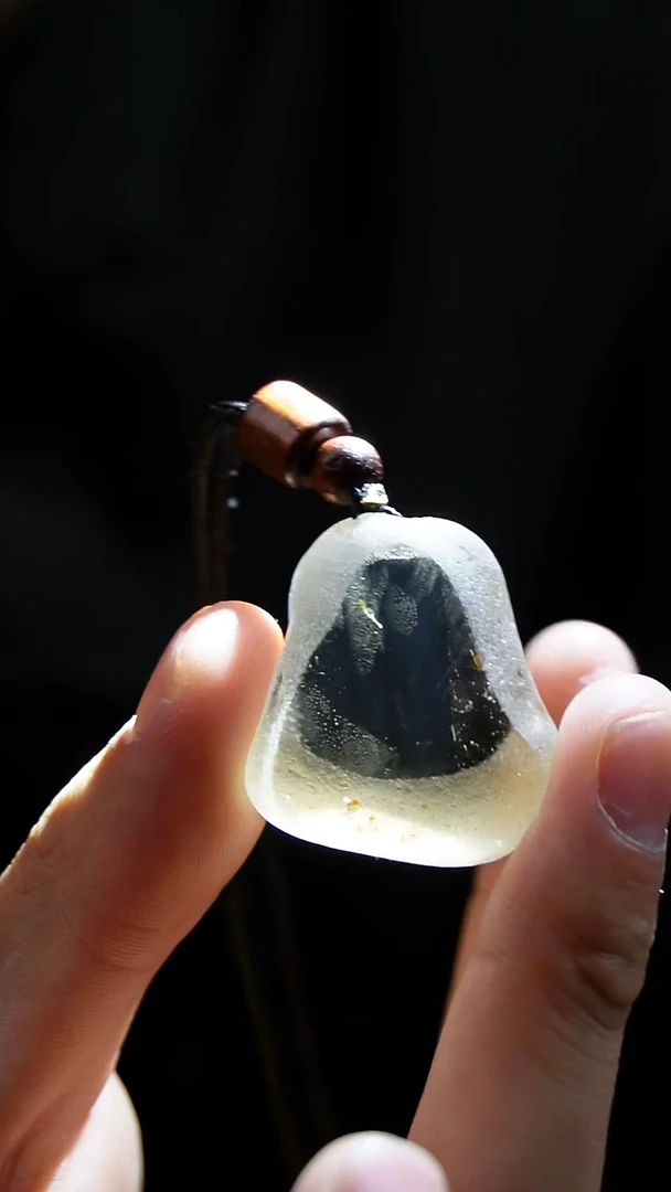 吊坠(赠链)未镶嵌水晶水晶