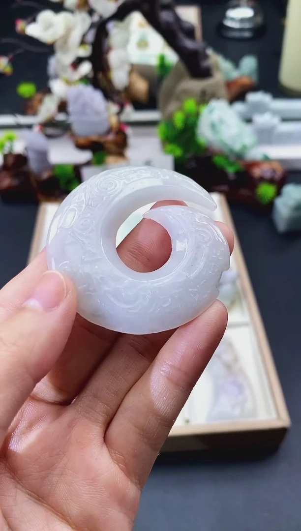 颈饰未镶嵌翡翠天然缅甸A货翡翠