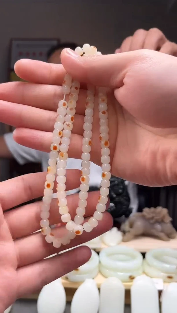 颈饰未镶嵌和田玉6*7