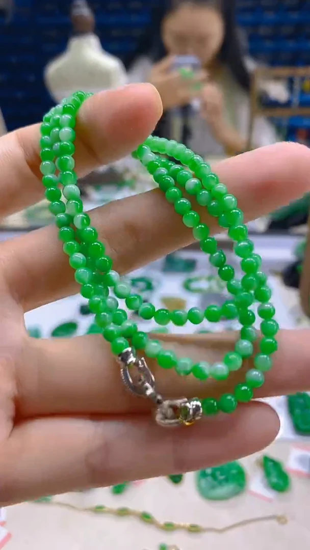 颈饰未镶嵌翡翠新号开播 全场乱卖