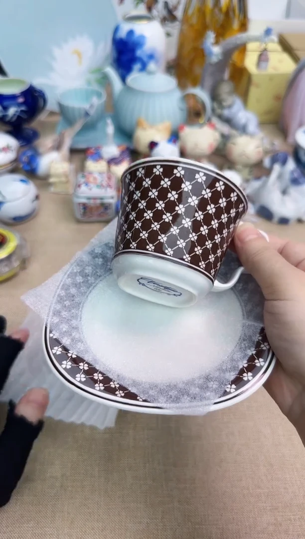 一****连丹丹瓷器很好看啊