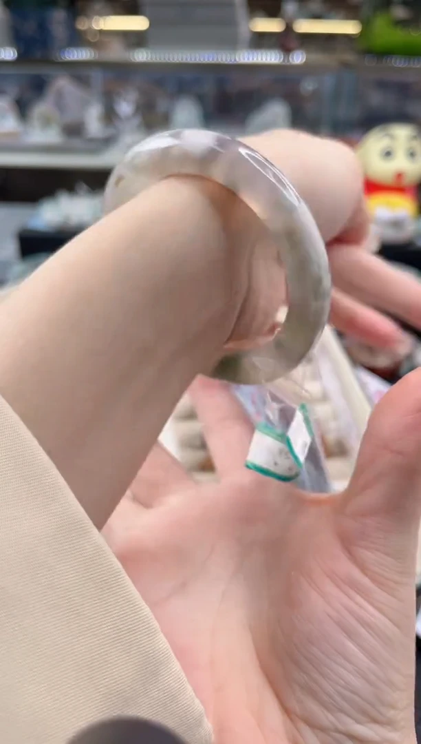 未镶嵌手镯石英质玉尘*丷圈口（赠品镯心）