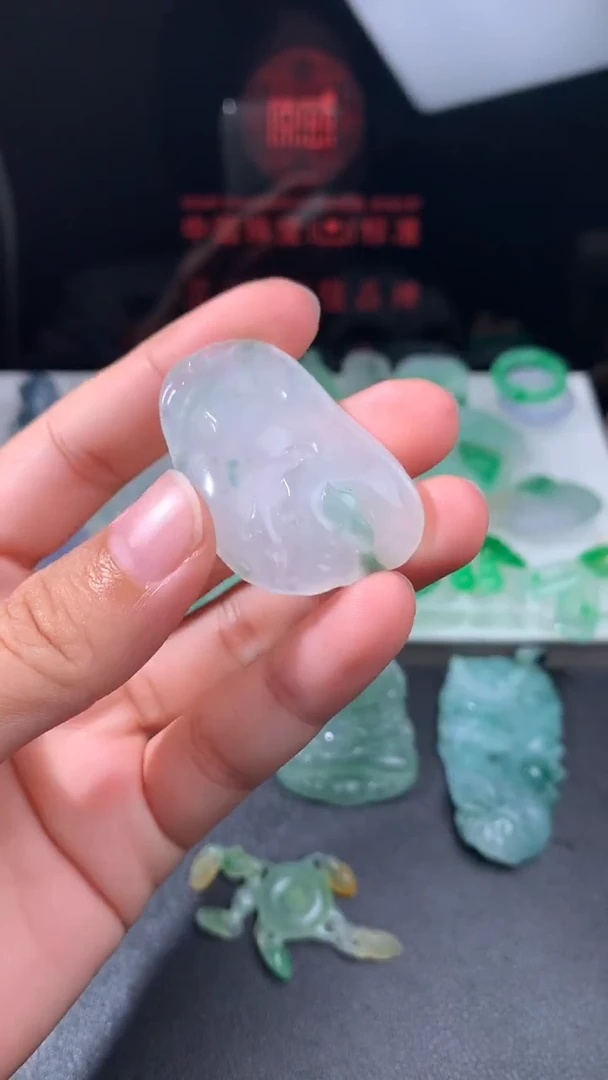 未镶嵌定制翡翠