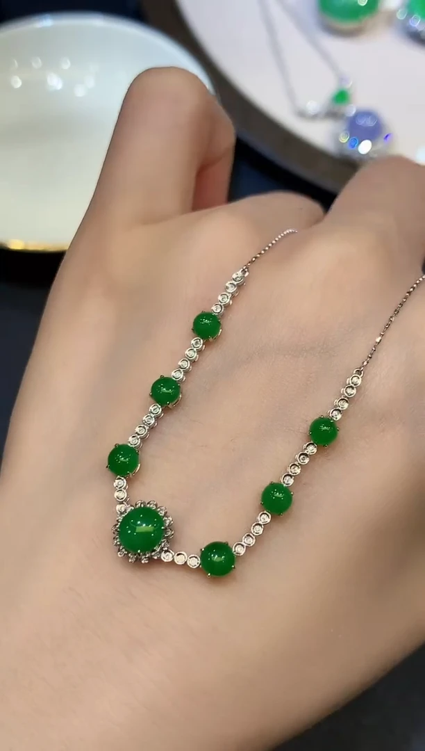 翡翠18K金镶嵌套链L0871多样性发其一