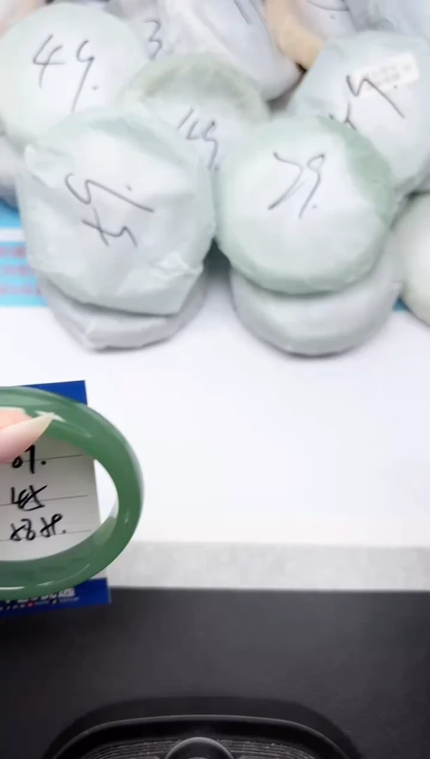 未镶嵌手镯石英质玉89/5859