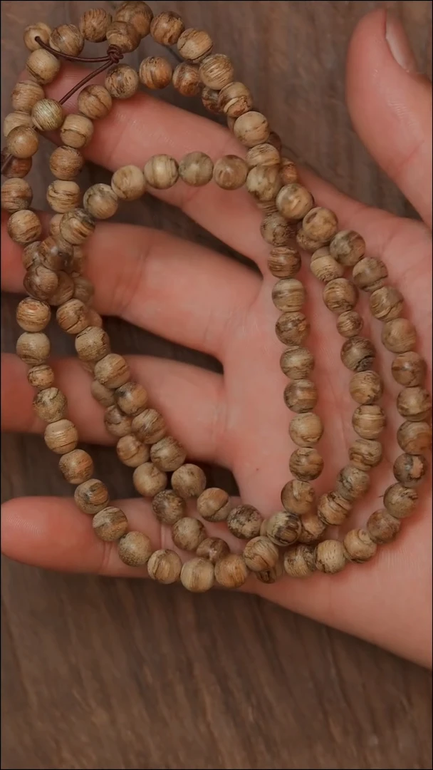 沉香手串29号芽庄多样性发一条