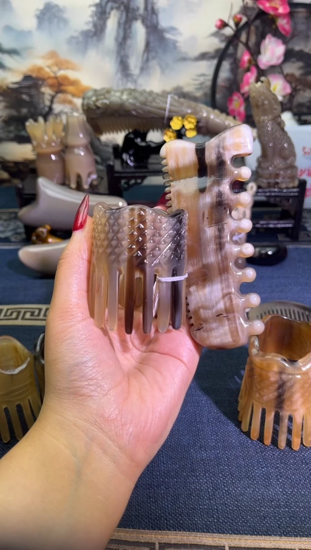 云南老白水。***?头疗加多用脸梳