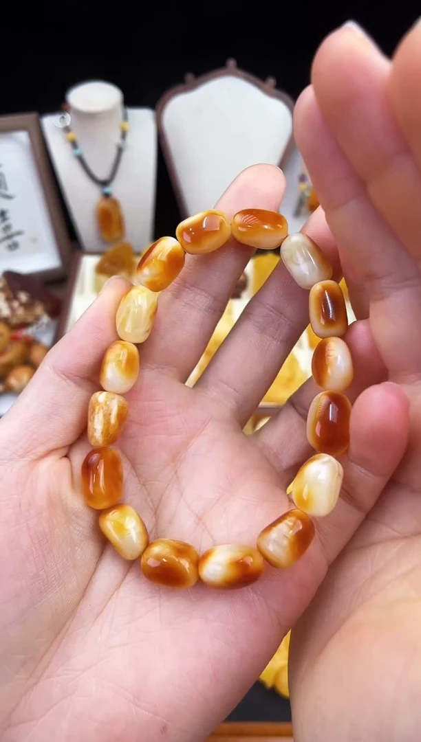 琥珀未镶嵌珠宝奇石柒月