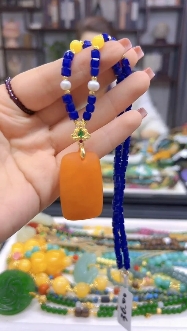 【闪购商品】青金石颈饰未镶嵌X444