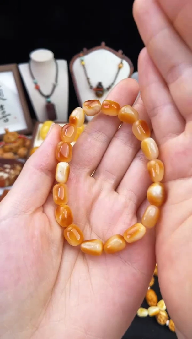琥珀未镶嵌珠宝奇石柒月