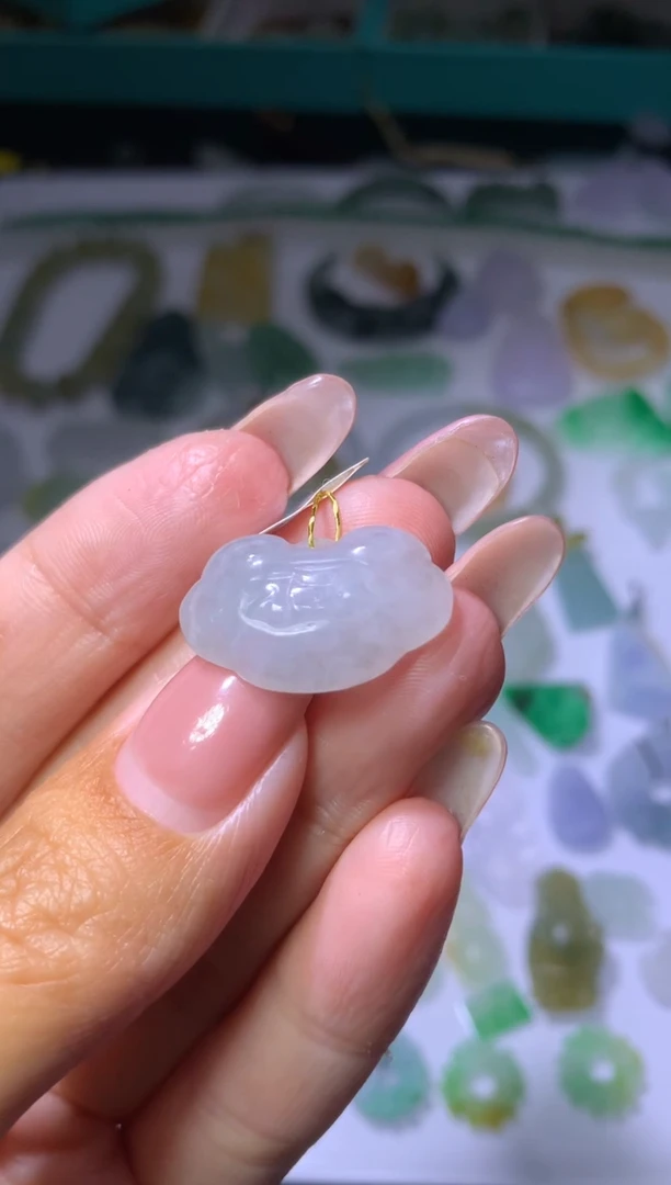 未镶嵌挂件翡翠MXX057240