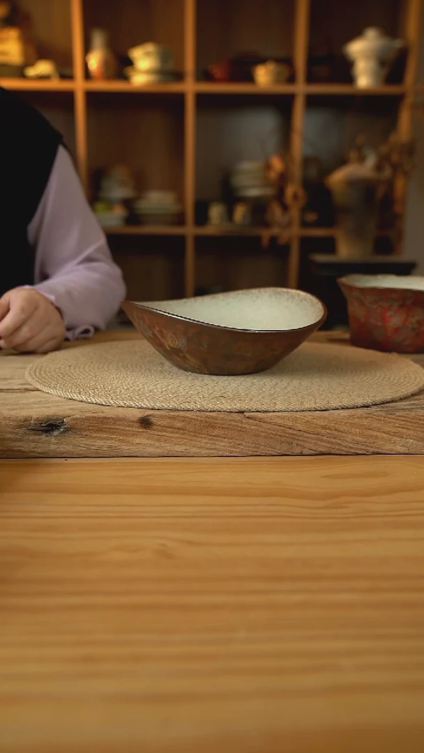 敦煌黑泥系列的9英寸饺子皮盘1个