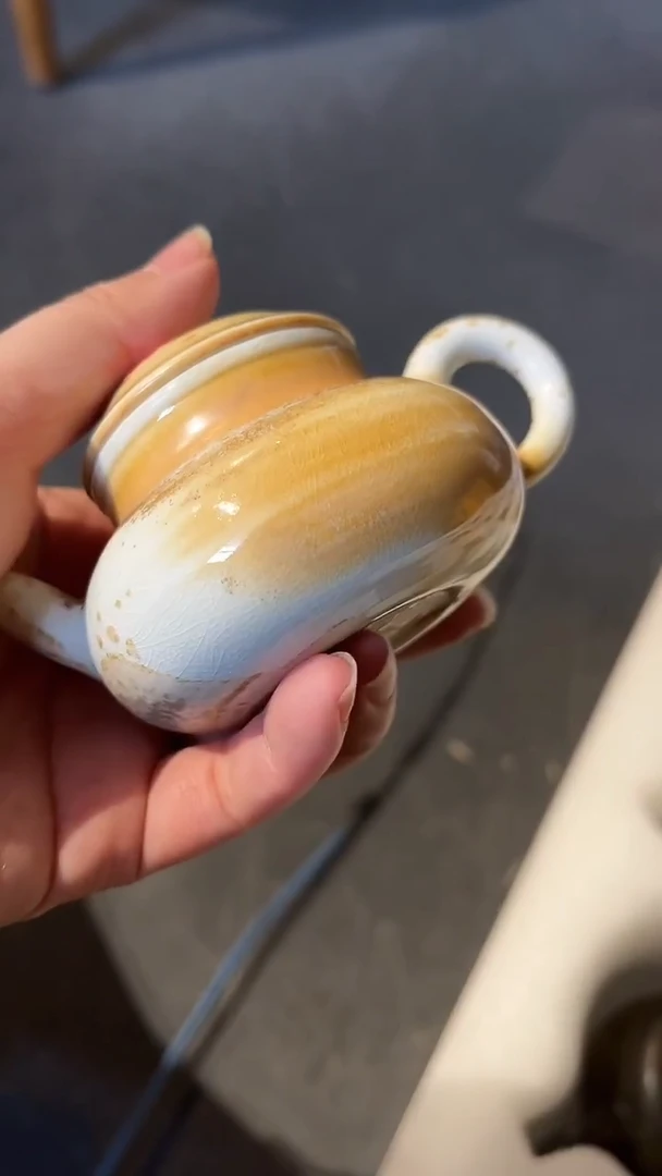 壶65号容量100-110ML中白泥