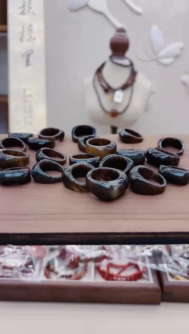 未镶嵌戒指和田玉R155和田玉马鞍戒指17