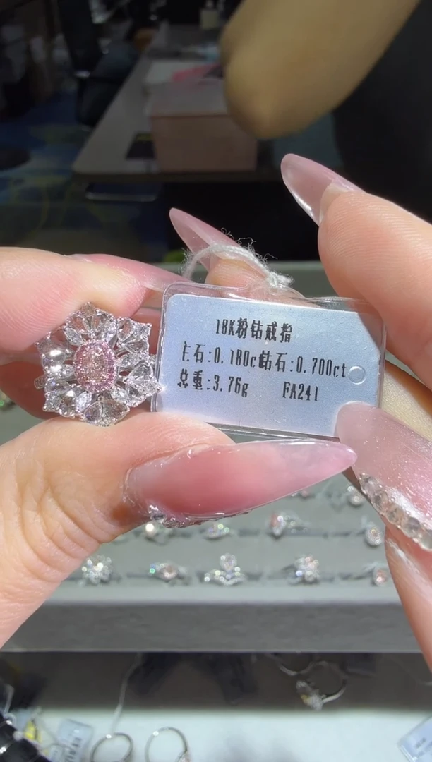 18K金镶嵌戒指钻石cy 68