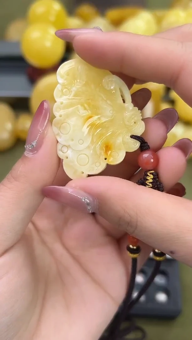 裸石琥珀未镶嵌天然琥珀蜜蜡吊坠