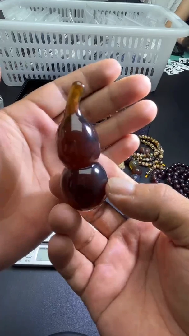 裸石琥珀未镶嵌84