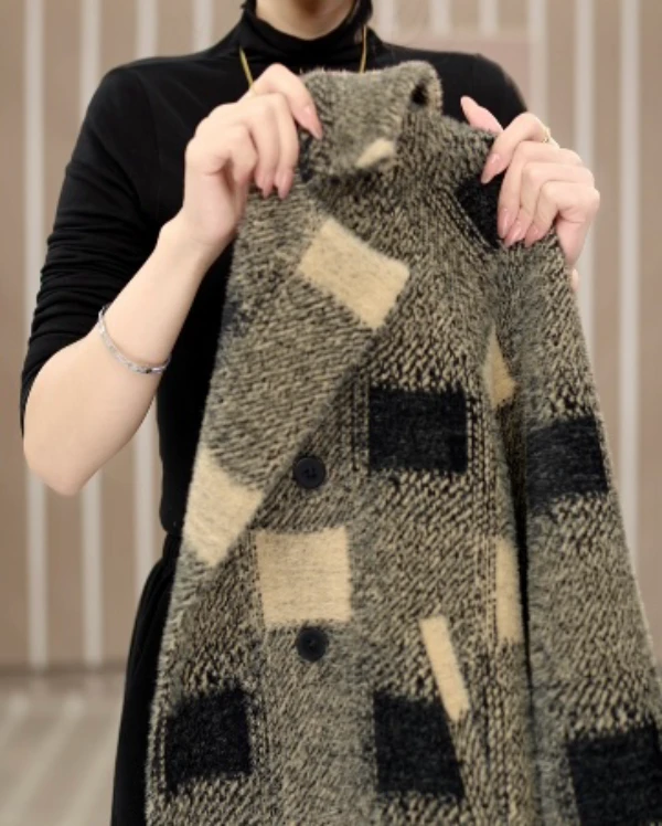 云想2024秋季新款条纹短款显瘦时尚韩版短外套女h095佳佳