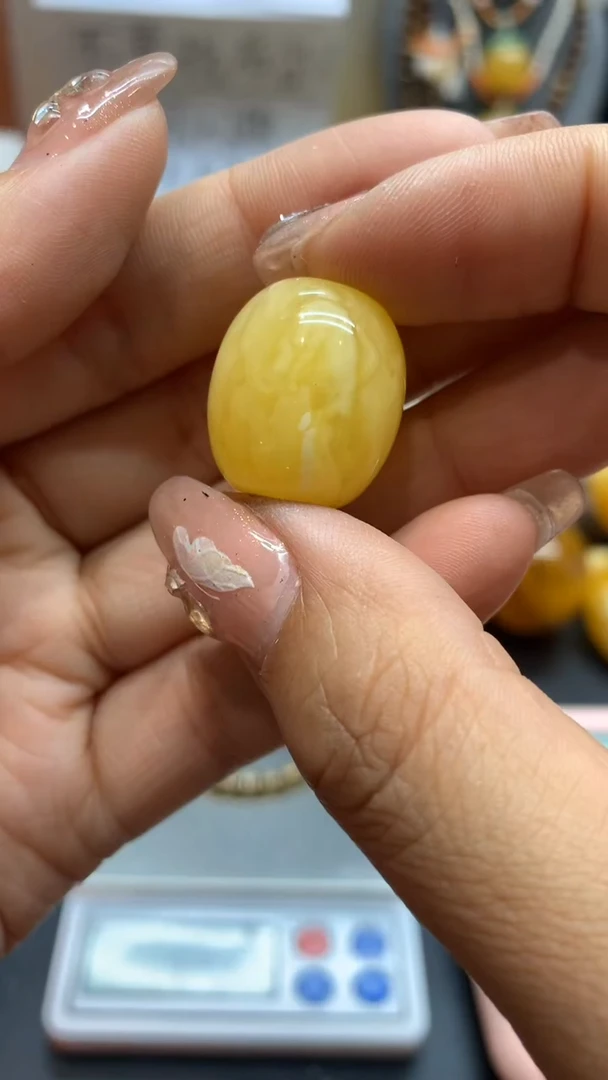 【闪购商品】未镶嵌琥珀珠宝奇石1066