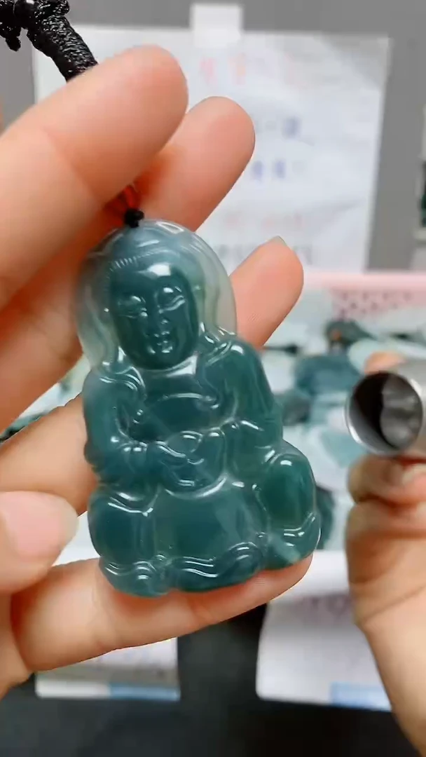 【闪购商品】翡翠颈饰未镶嵌天然翡翠A货