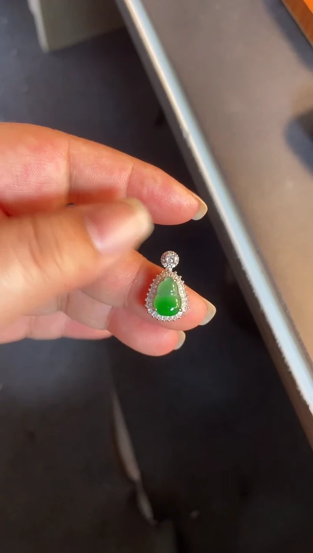 吊坠(不含链)银S925镶嵌翡翠1