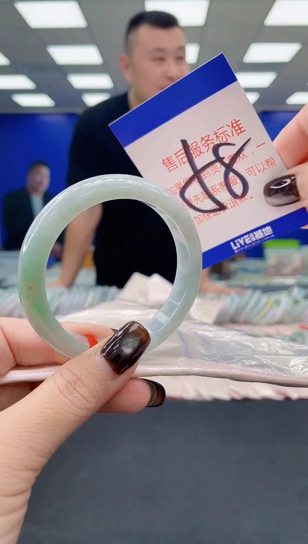 未镶嵌手镯翡翠AAAAAAAAAA