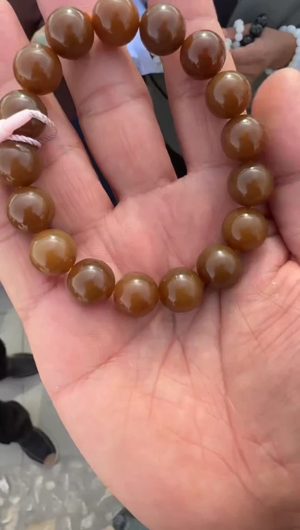 未镶嵌戒指和田玉（糖玉）和田玉