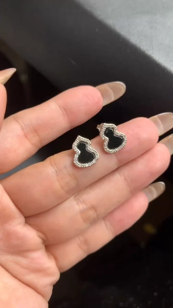 【闪购商品】翡翠耳饰银S925镶嵌翡翠