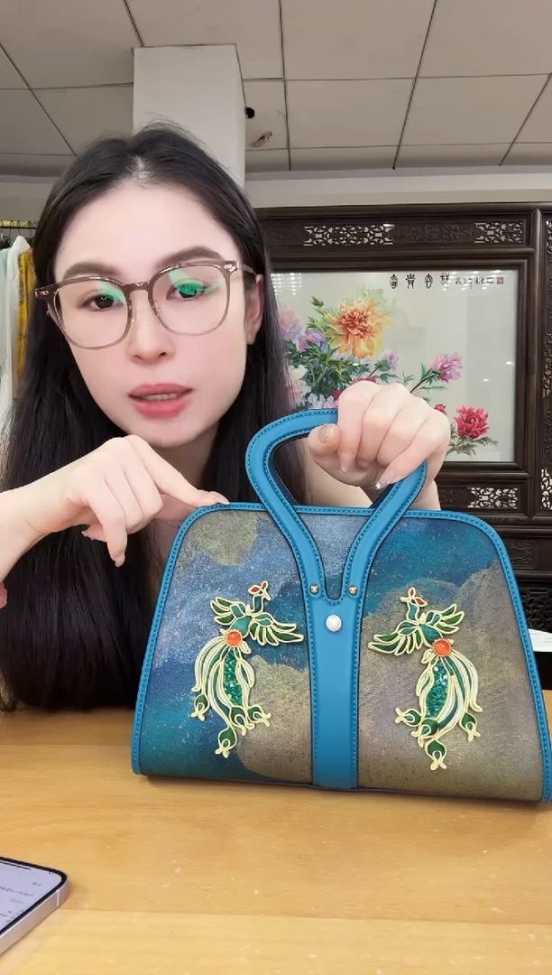 织物姐****滴盘扣凤凰